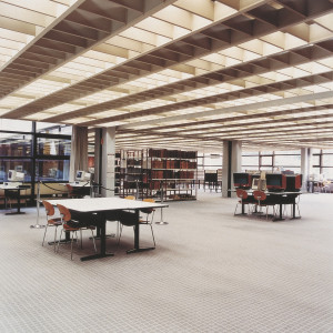 Candida Höfer Editions 2001/2003 Universitätsbibliothek Hamburg B Candida Höfer Editions 2001/2003 Universitätsbibliothek Hamburg B